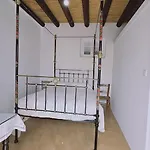 Akoni House Holiday home