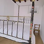 Akoni House *
