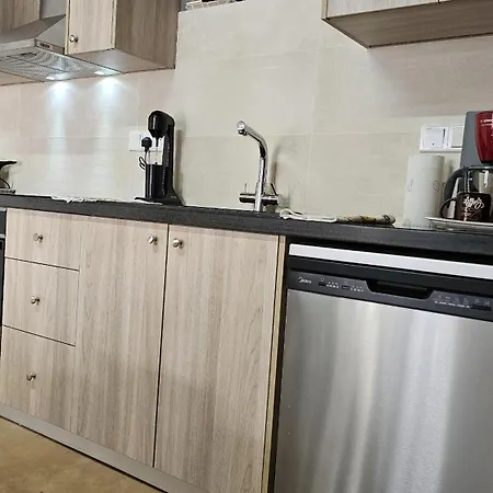 Akoni House Dom wakacyjny *