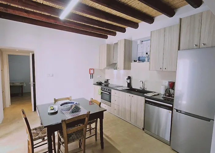 Holiday home Akoni House